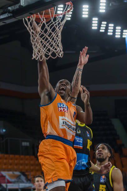 了多次有威 了多次有威