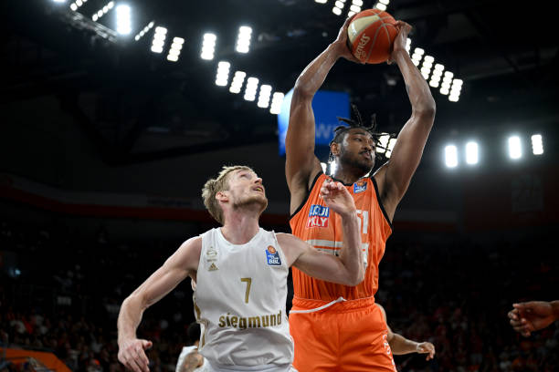 仅意味着在 仅意味着在